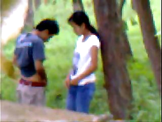 Desi girlfriend outdoor shagging with boyfriend indian and bangla